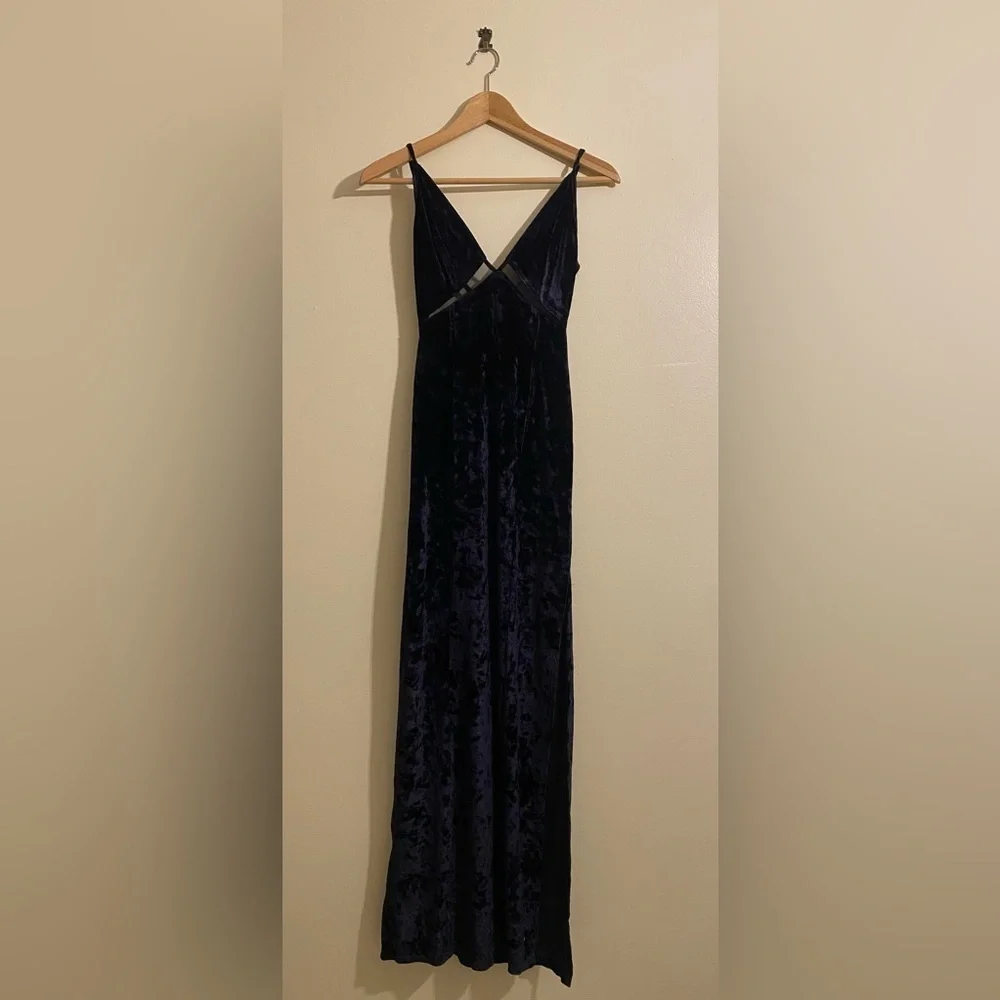 Free People Low Key Crushin Elegant Dark Navy Velvet Evening Dress . Size Xs